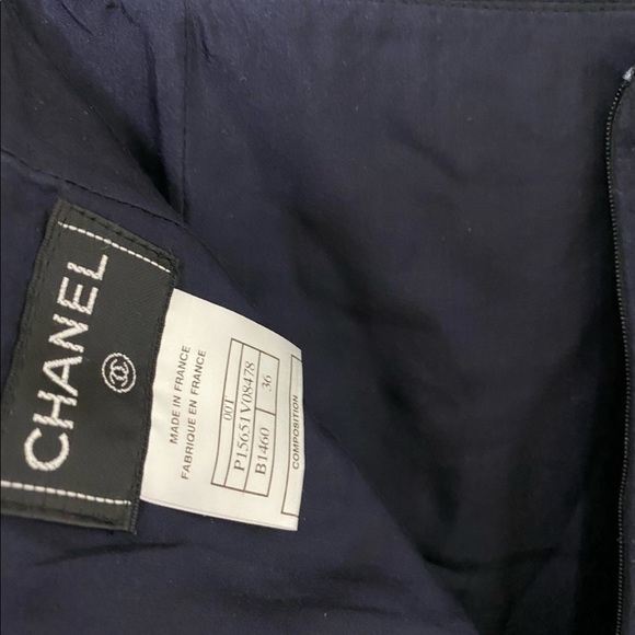Chanel skirt and top set - Picture 4 of 7